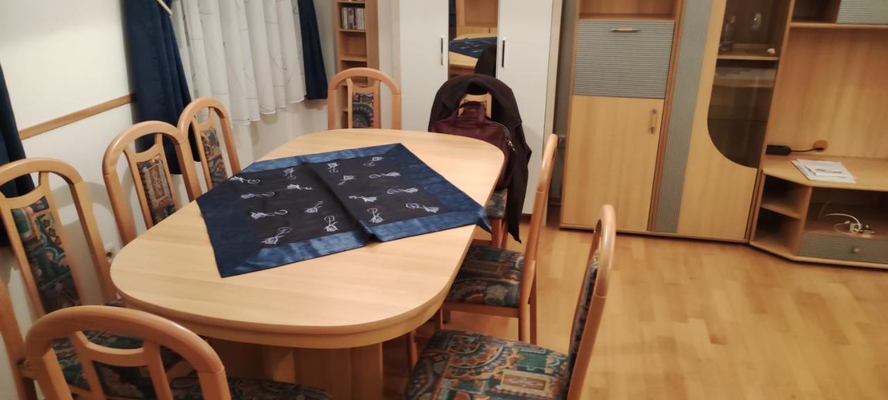 2-Room Appartment Near Westbahnhof Вена Экстерьер фото