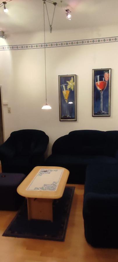 2-Room Appartment Near Westbahnhof Вена Экстерьер фото